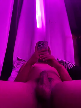 saj taylorr17 online show from 12/02/25, 03:51