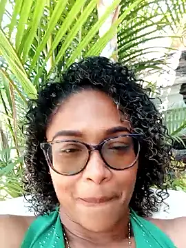 BiiancaEstradaa online show from 03/01/26, 07:49