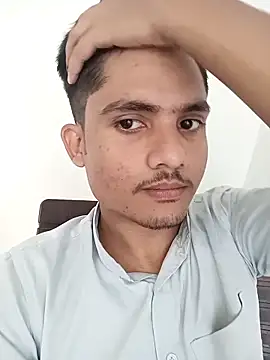 Snapshot of Sex__Toy123 chatting on 09/28/25, 04:40 Sex Toy123 online show from 09/28/25, 04:40