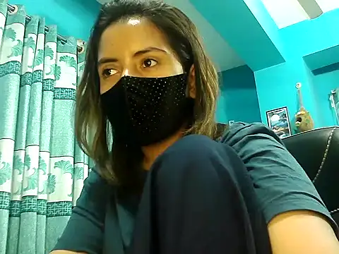 Snapshot of meghbalikargolponoy09 chatting on 02/01/26, 02:15 meghbalikargolponoy09 online show from 02/01/26, 02:15