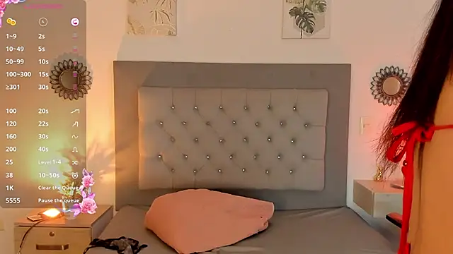 Seraphyne666 online show from 10/02/25, 12:12