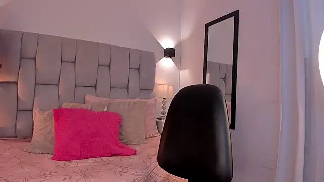 Seraphyne666 online show from 02/26/26, 05:34