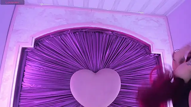 Lushi Love online show from 05/10/26, 03:12