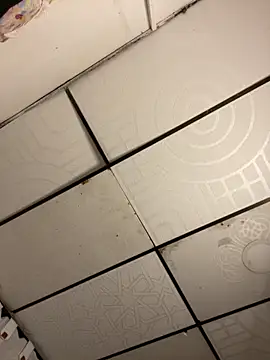 Mia jhoonson online show from 11/01/25, 10:06