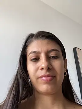 Lenapink19 online show from 10/16/25, 04:41