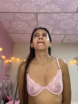 Lenapink19 online show from 11/19/25, 10:43