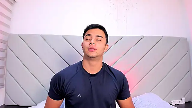 jayd muscle online show from 10/10/25, 03:38