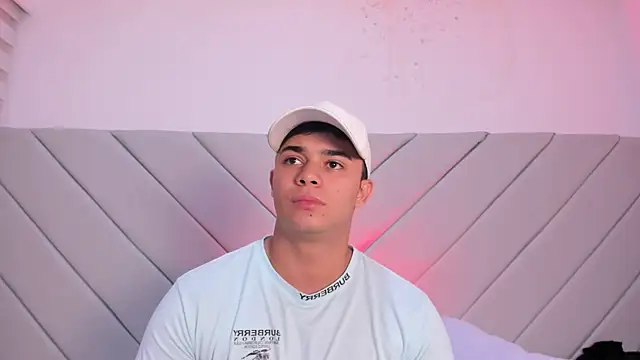 jayd muscle online show from 10/11/25, 04:12