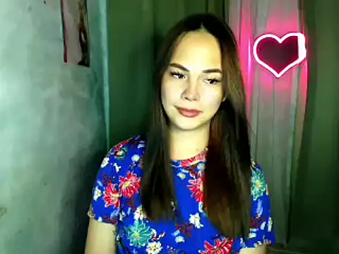 Snapshot of sweetsassyxx chatting on 02/17/26, 06:21 sweetsassyxx online show from 02/17/26, 06:21