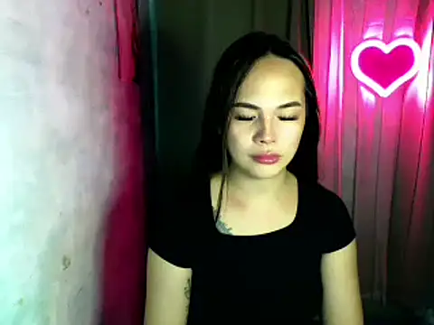 Snapshot of sweetsassyxx chatting on 02/27/26, 02:06 sweetsassyxx online show from 02/27/26, 02:06