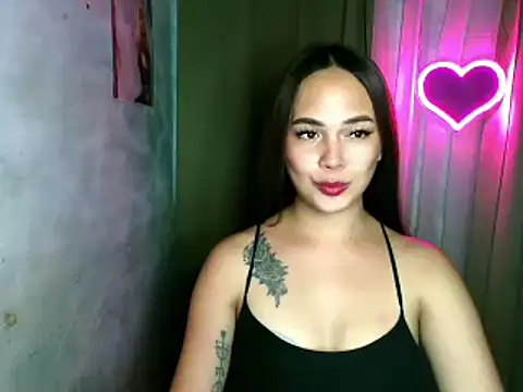 Snapshot of sweetsassyxx chatting on 03/06/26, 04:03 sweetsassyxx online show from 03/06/26, 04:03