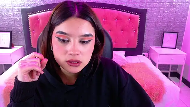 Natalie loffreda online show from 09/26/25, 02:48