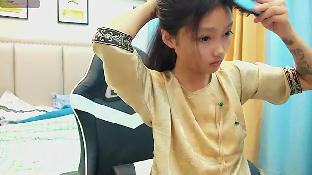 Safer-001 online show from 10/03/25, 04:31