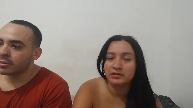 Snapshot of Ana_ThiagoxX chatting on 09/25/25, 02:15 Ana ThiagoxX online show from 09/25/25, 02:15