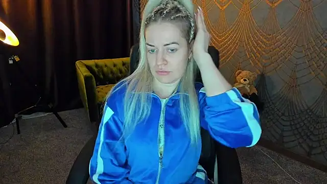 Anna Snows online show from 05/04/26, 05:36