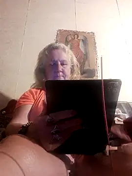 LoveCupid5451 online show from 09/30/25, 06:24