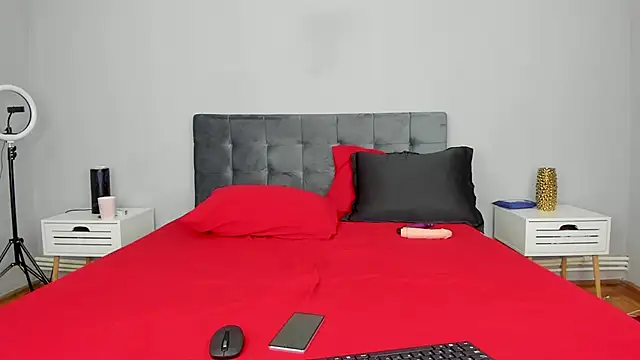 Ella sweety00 online show from 09/18/25, 10:01