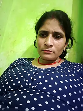 Snapshot of Hot-piuy chatting on 09/16/25, 08:04 Hot-piuy online show from 09/16/25, 08:04