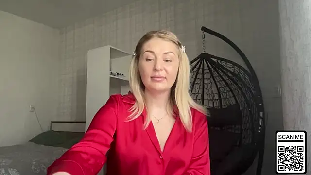 Blondie xoxoxo online show from 04/28/26, 08:30