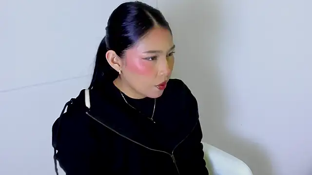 Snapshot of LICKY_LOV chatting on 12/03/25, 03:14 LICKY LOV online show from 12/03/25, 03:14