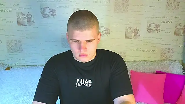 Snapshot of kittenmurr chatting on 09/18/25, 09:28 kittenmurr online show from 09/18/25, 09:28