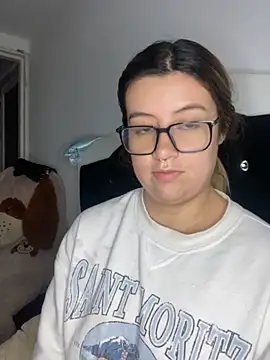 Snapshot of Blair_Bunnyy chatting on 11/29/25, 09:23 Blair Bunnyy online show from 11/29/25, 09:23