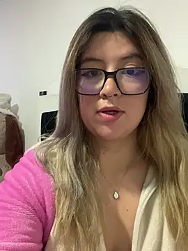 Blair Bunnyy online show from 01/18/26, 05:17