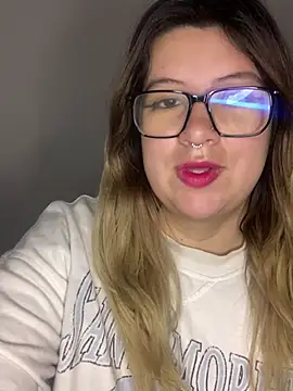 Snapshot of Blair_Bunnyy chatting on 02/26/26, 08:35 Blair Bunnyy online show from 02/26/26, 08:35