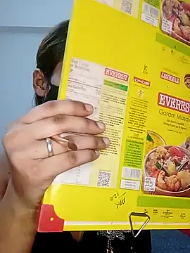 Cutie Shruti online show from 09/30/25, 01:05