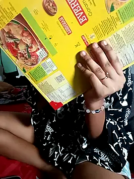 Cutie Shruti online show from 10/04/25, 12:25