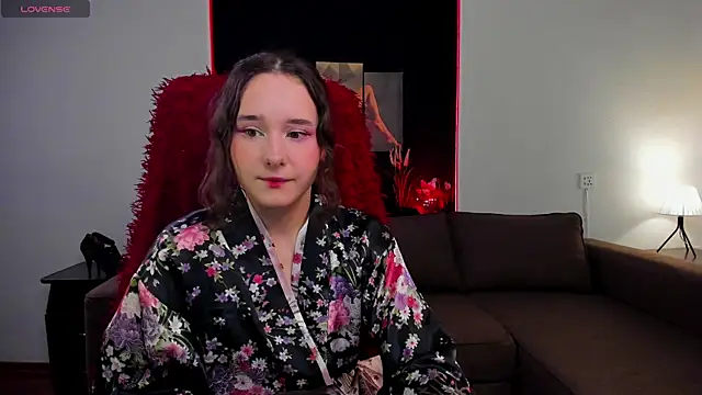 Snapshot of uco_mon chatting on 09/19/25, 12:39 uco mon online show from 09/19/25, 12:39