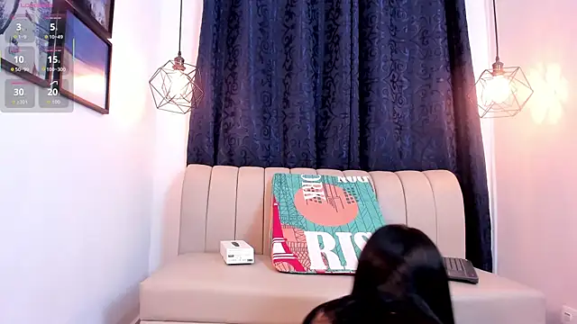 natasha moreno online show from 11/07/25, 12:05