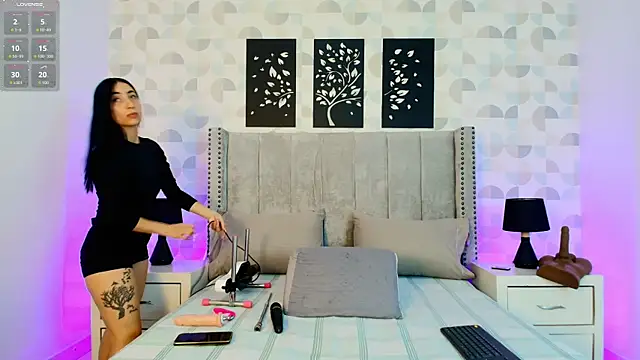 natasha moreno online show from 05/09/26, 12:54