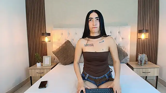 natasha moreno online show from 06/20/26, 12:19