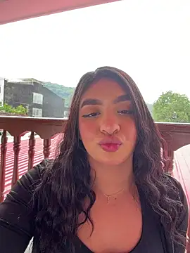 Snapshot of jenn_fit chatting on 03/08/26, 07:06 jenn fit online show from 03/08/26, 07:06