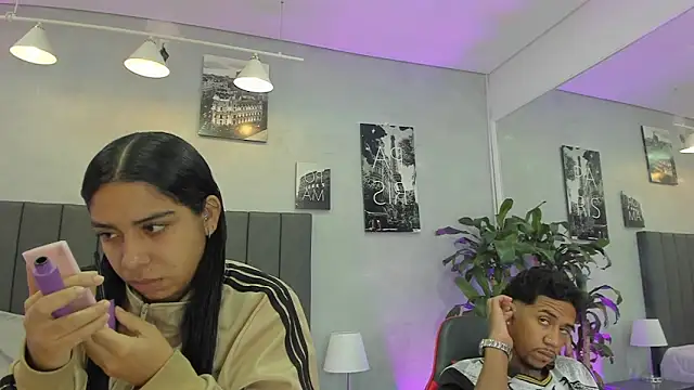 violet and myers online show from 10/26/25, 01:39