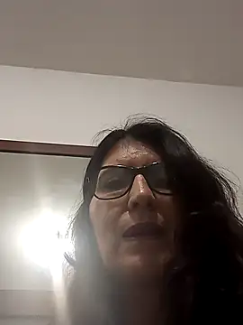 swity foster online show from 10/27/25, 09:24