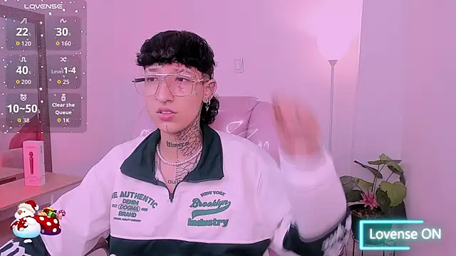 Luci Rose online show from 12/19/25, 08:49