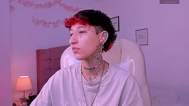 Luci Rose online show from 05/06/26, 06:35
