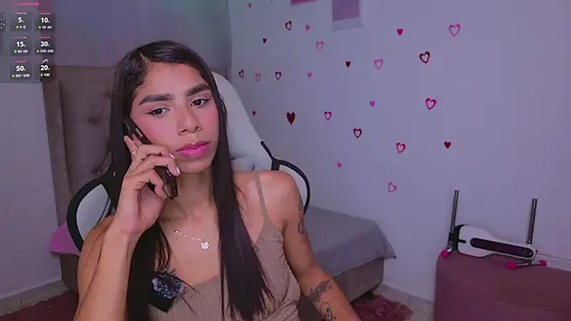 BrunetteAdams001 online show from 03/12/26, 12:50