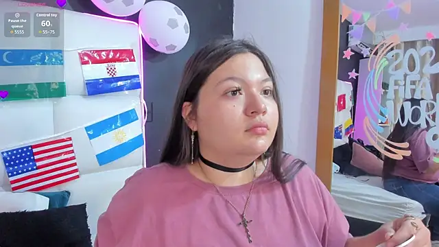 Tessa Sinclaire online show from 06/23/26, 08:07
