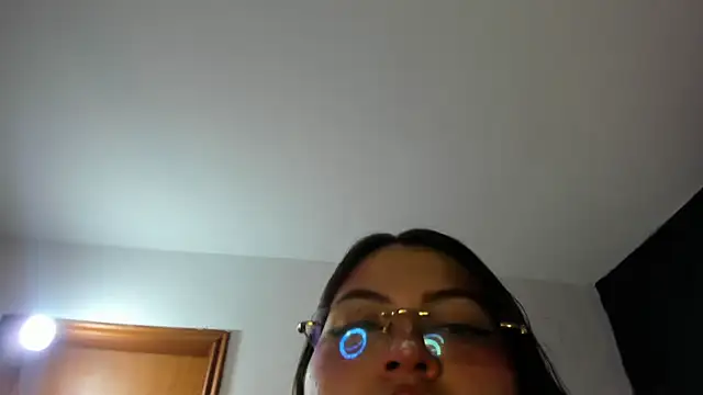 Tessa Sinclaire online show from 06/26/26, 08:24