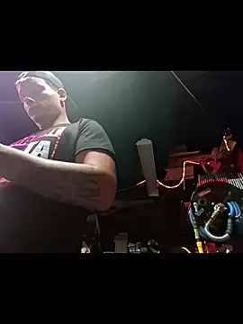 twistafatpipe online show from 10/20/25, 06:25