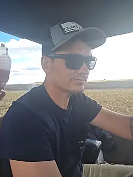 twistafatpipe online show from 10/21/25, 06:52