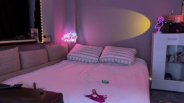 Secret Lovers1 online show from 07/09/26, 07:40