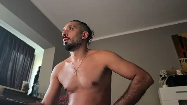 Secret Lovers1 online show from 07/10/26, 05:26