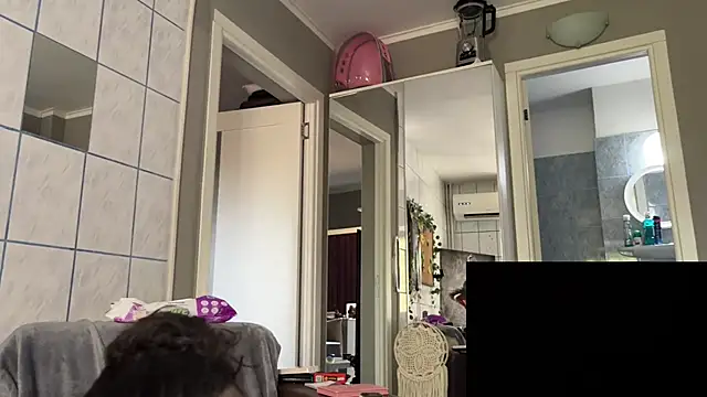 Secret Lovers1 online show from 07/11/26, 01:36