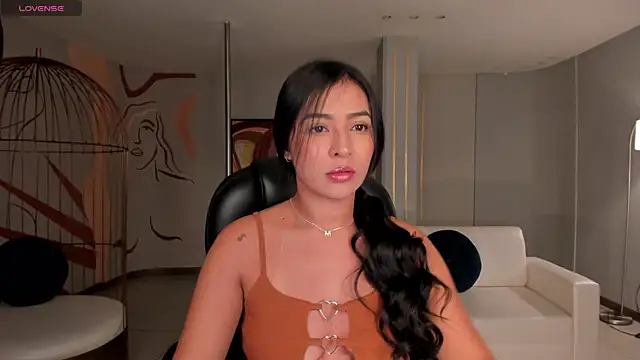 AyshelBrown online show from 09/10/25, 02:44