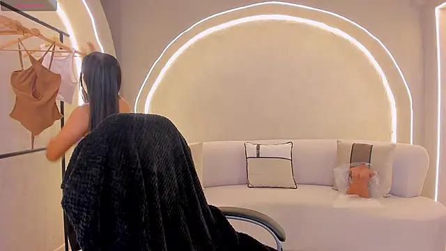 MilaColeman online show from 10/08/25, 02:09