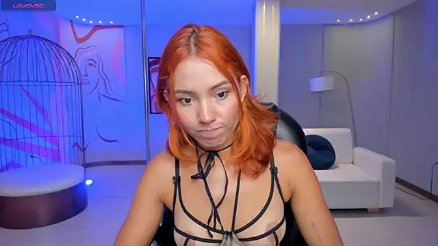 AmberColors  online show from 11/05/25, 07:25